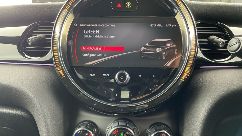 MINI Hatchback 1.5 Cooper Sport Premium 3dr Auto Petrol Hatchback